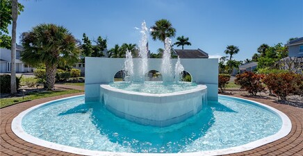 20 Watercolor WAY, Naples 34113, FL