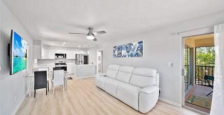 16881 Davis RD 721, Fort Myers 33908, FL