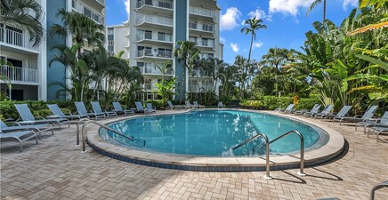 1300 Gulf Shore BLVD N 507, Naples 34102, FL