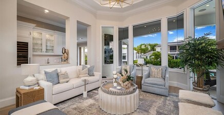 470 17th AVE S, Naples 34102, FL