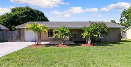 4220 Pearl Harbor DR, Naples 34112, FL