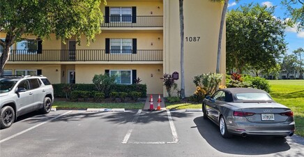 1087 Forest Lakes DR 1-309, Naples 34105, FL