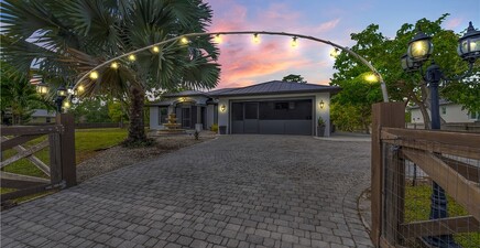 909 Williams AVE, Lehigh Acres 33972, FL