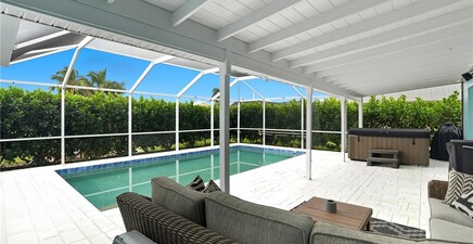 6163 Plumosa AVE, Fort Myers 33908, FL