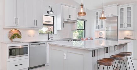 13033 Tall Pine CIR, Fort Myers 33907, FL