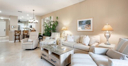 4844 Hampshire CT 104, Naples 34112, FL