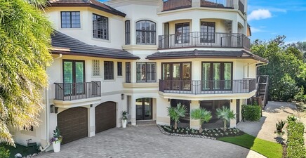 195 S Beach DR, Marco Island 34145, FL