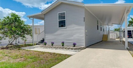 932 Palm DR 274, Naples 34114, FL