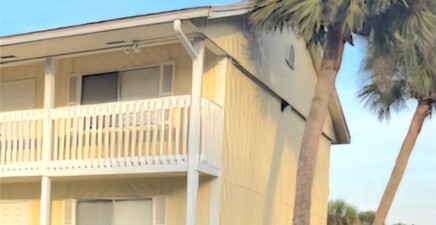 4613 Bayshore DR B8, Naples 34112, FL