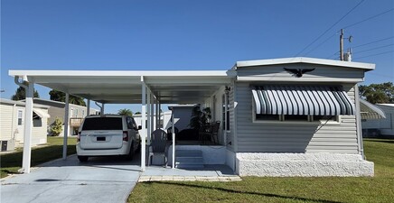 841 Winterest DR, North Fort Myers 33917, FL