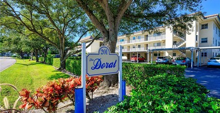 201 Quail Forest BLVD 103, Naples 34105, FL