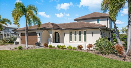 8047 Lagoon RD, Fort Myers Beach 33931, FL