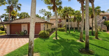 3219 Horse Carriage WAY 2, Naples 34105, FL