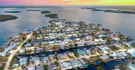 2781 Bruce ST, Matlacha 33993, FL