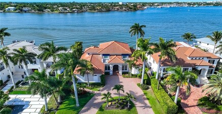 1942 Kingfish RD, Naples 34102, FL