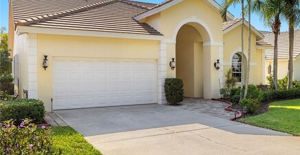 24929 Bay Cedar DR, Bonita Springs 34134, FL