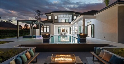 2272 Oakes BLVD, Naples 34119, FL