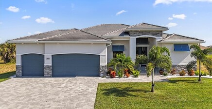 255 Rotonda BLVD S, Rotonda West 33947, FL