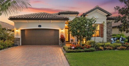 28095 Foxrock CT, Bonita Springs 34135, FL