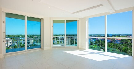 4255 Gulf Shore BLVD N 602, Naples 34103, FL