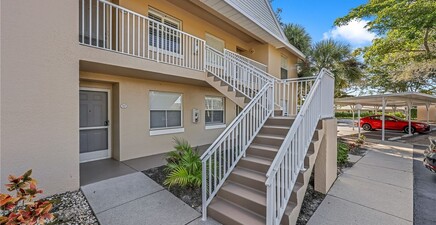 186 Pebble Shores DR 203, Naples 34110, FL