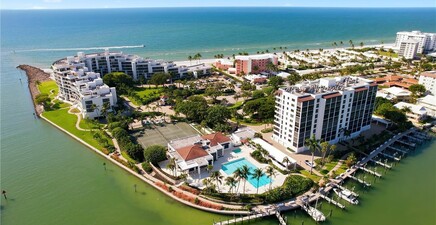 2316 Gulf Shore BLVD N 411, Naples 34103, FL