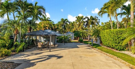 10141 Shadowood CT, Fort Myers 33905, FL