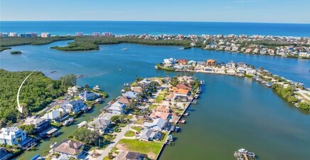 223 Dolphin Cove CT, Bonita Springs 34134, FL