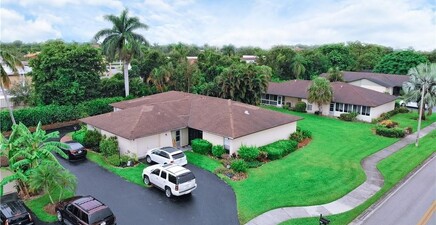 3636 Boca Ciega DR B7, Naples 34112, FL