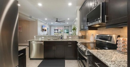 15114 Palmer Lake CIR 104, Naples 34109, FL