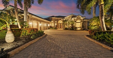 19287 La Serena DR, Estero 33967, FL