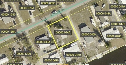 4915 Curlew DR, St James City 33956, FL