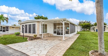 67 Sturbridge LN, Fort Myers 33908, FL