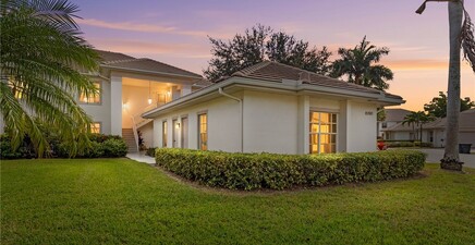 8290 Grand Palm DR 3, Estero 33967, FL