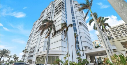 4401 Gulf Shore BLVD N 1206, Naples 34103, FL