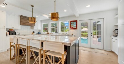 200 Burning Tree DR, Naples 34105, FL