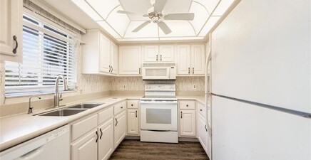 5635 Rattlesnake Hammock RD D-203, Naples 34113, FL