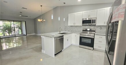 17754 port boca CT, Fort Myers 33908, FL