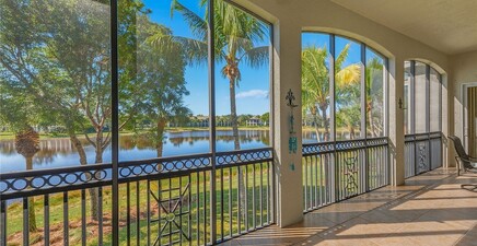 9271 Museo CIR 203, Naples 34114, FL