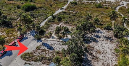 103 Gulf DR, Fort Myers Beach 33931, FL