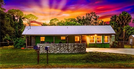 521 Monterey ST, North Fort Myers 33903, FL