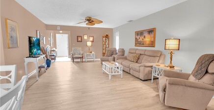 1251 Broadwater DR, Fort Myers 33919, FL