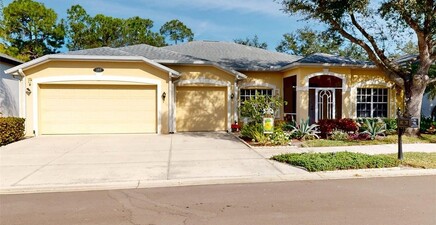 285 Spider Lily LN, Naples 34119, FL