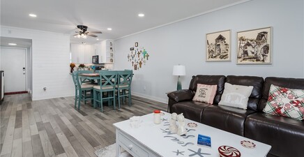 5499 Rattlesnake Hamm RD 304A, Naples 34113, FL