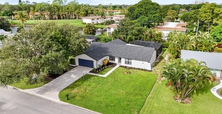 4396 Beechwood Lake DR, Naples 34112, FL