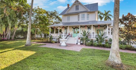 2582 1st ST, Fort Myers 33901, FL