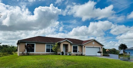 466 Redwing ST, Lehigh Acres 33974, FL