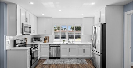 225 Memory Ln 2464, Naples 34112, FL