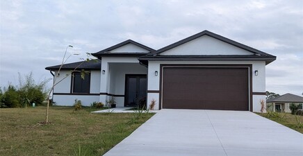 8033 Oakleaf CIR, Labelle 33935, FL