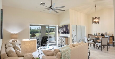 13000 Castle Harbour DR J3, Naples 34110, FL